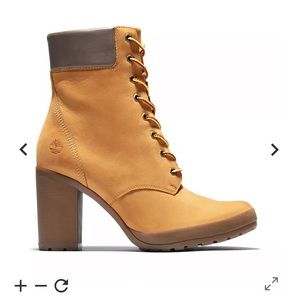 TIMBS OR TIMBERLAND WOMEN’S CAMDALE CHUNKY HEEL BOOTS